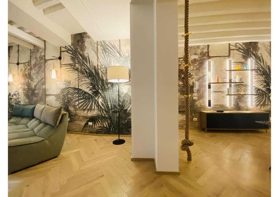 Sweet Time Venice, Luxury San Marco Frezzaria Apt! ภายนอก รูปภาพ