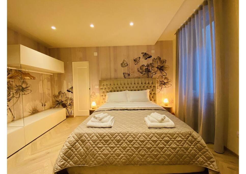Sweet Time Venice, Luxury San Marco Frezzaria Apt! ภายนอก รูปภาพ