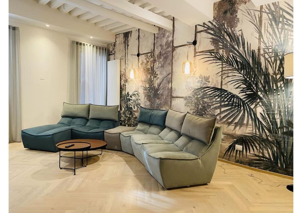 Sweet Time Venice, Luxury San Marco Frezzaria Apt! ภายนอก รูปภาพ