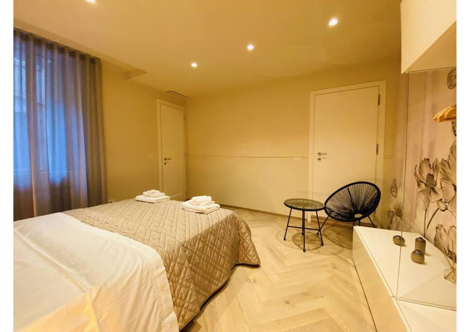 Sweet Time Venice, Luxury San Marco Frezzaria Apt! ภายนอก รูปภาพ