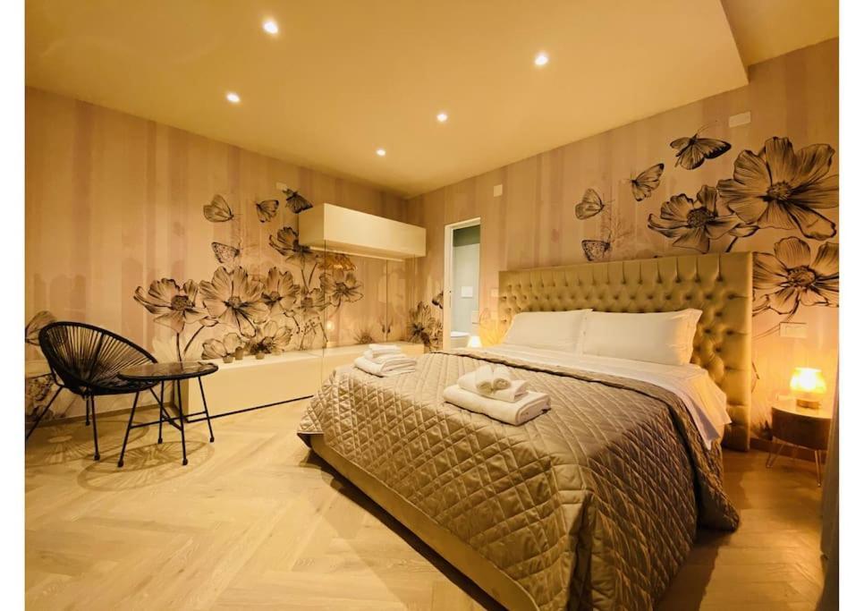 Sweet Time Venice, Luxury San Marco Frezzaria Apt! ภายนอก รูปภาพ