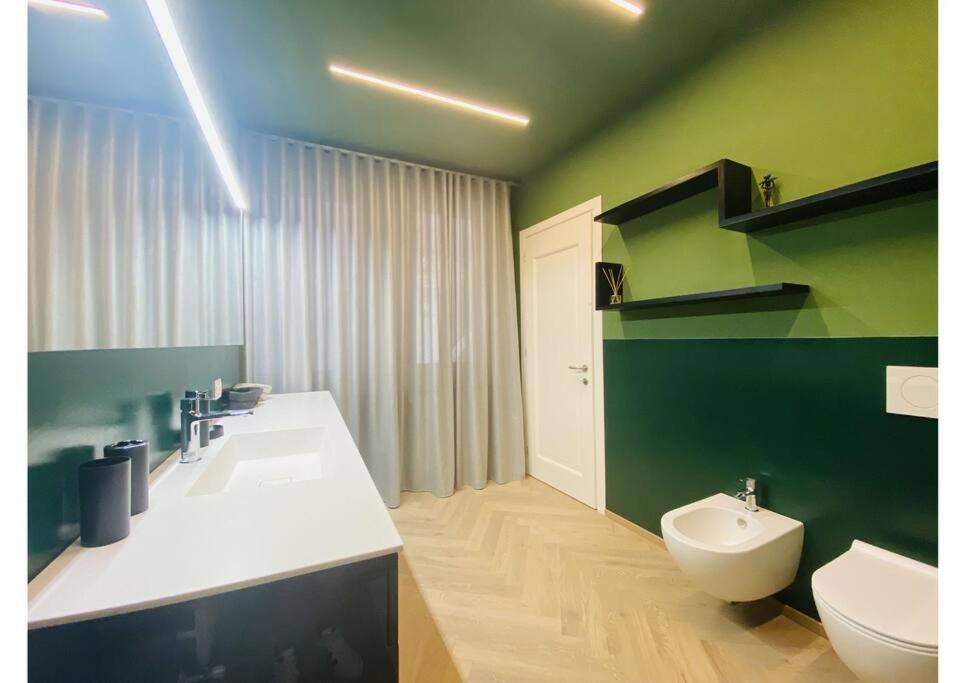 Sweet Time Venice, Luxury San Marco Frezzaria Apt! ภายนอก รูปภาพ