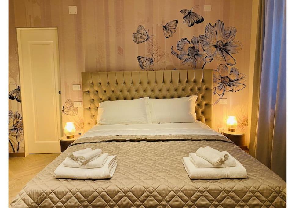 Sweet Time Venice, Luxury San Marco Frezzaria Apt! ภายนอก รูปภาพ