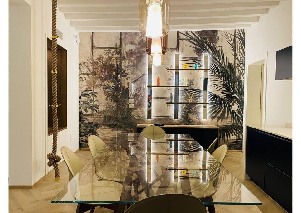 Sweet Time Venice, Luxury San Marco Frezzaria Apt! ภายนอก รูปภาพ